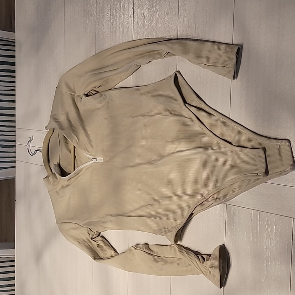 Ribbed long sleeve body suit
